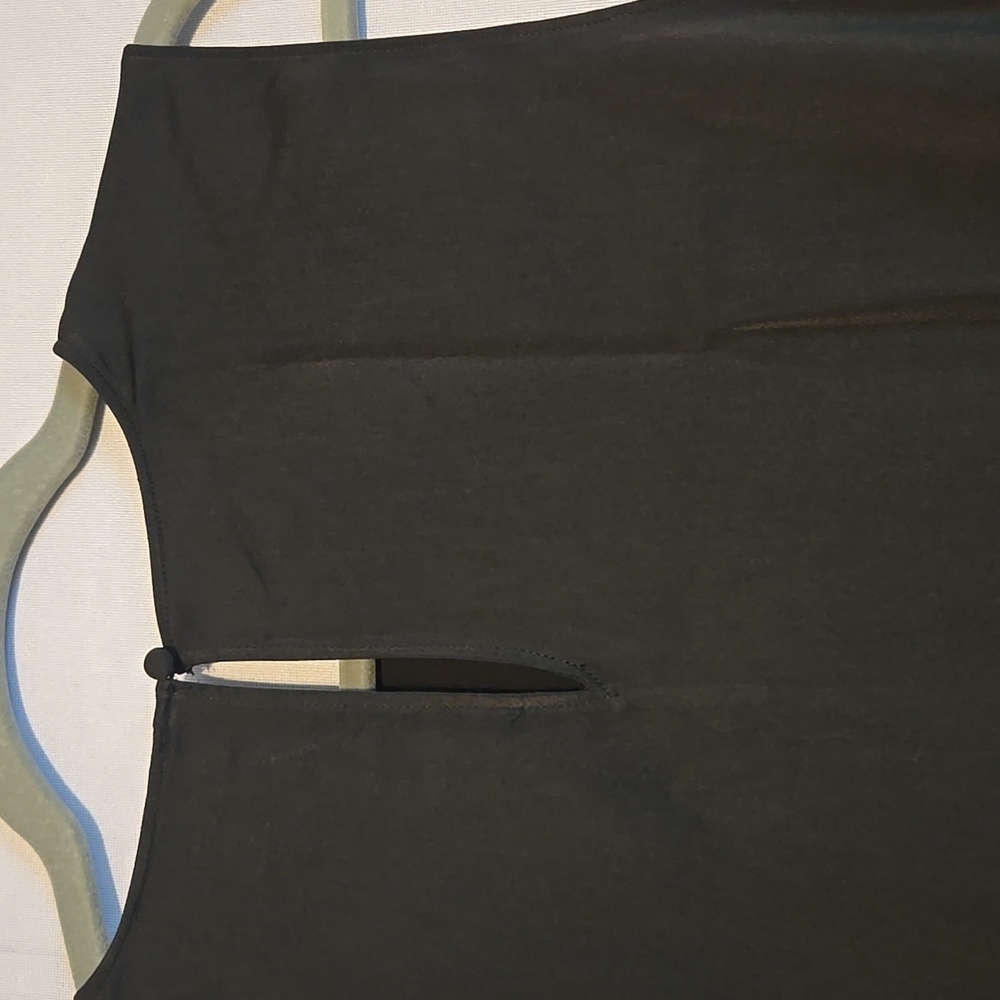 Banana Republic Elegant Black Sleeveless Shell Top Size XL - Picture 7 of 7